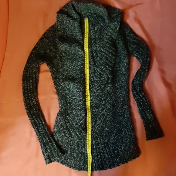 WOOL KNIT BLACK AND WHITE CARDIGAN SWEATER - Picture 5 of 6